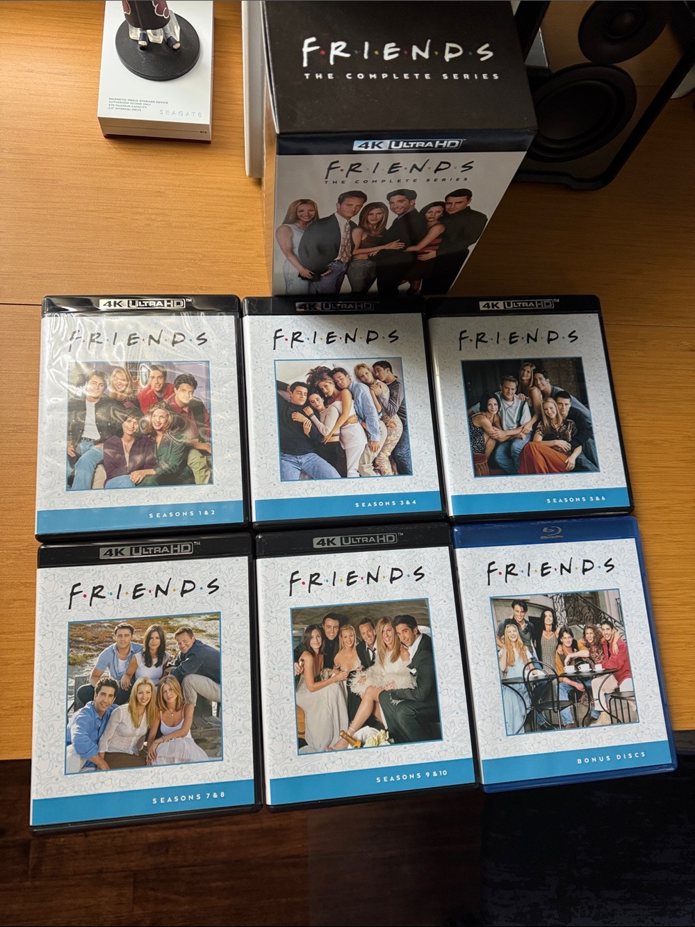 Like New Friends Complete 10 Season collection 4k UHD - Picture 4 of 4